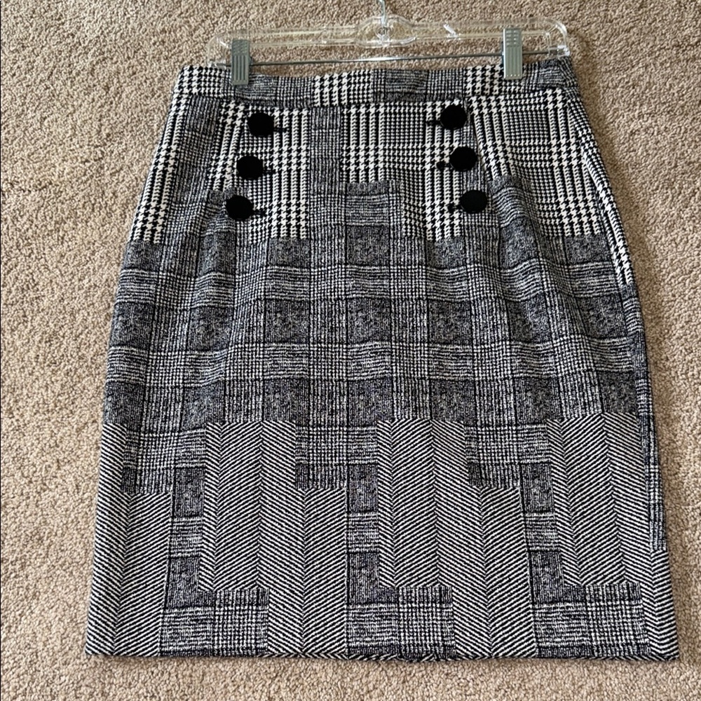 H&M Black and White Checkered Pencil Skirt